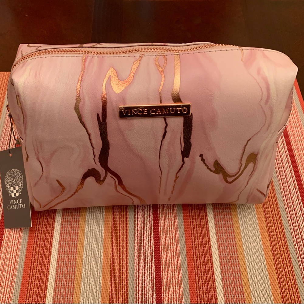 NWT Vince Camuto Cosmetic Bag. Pink/Gold